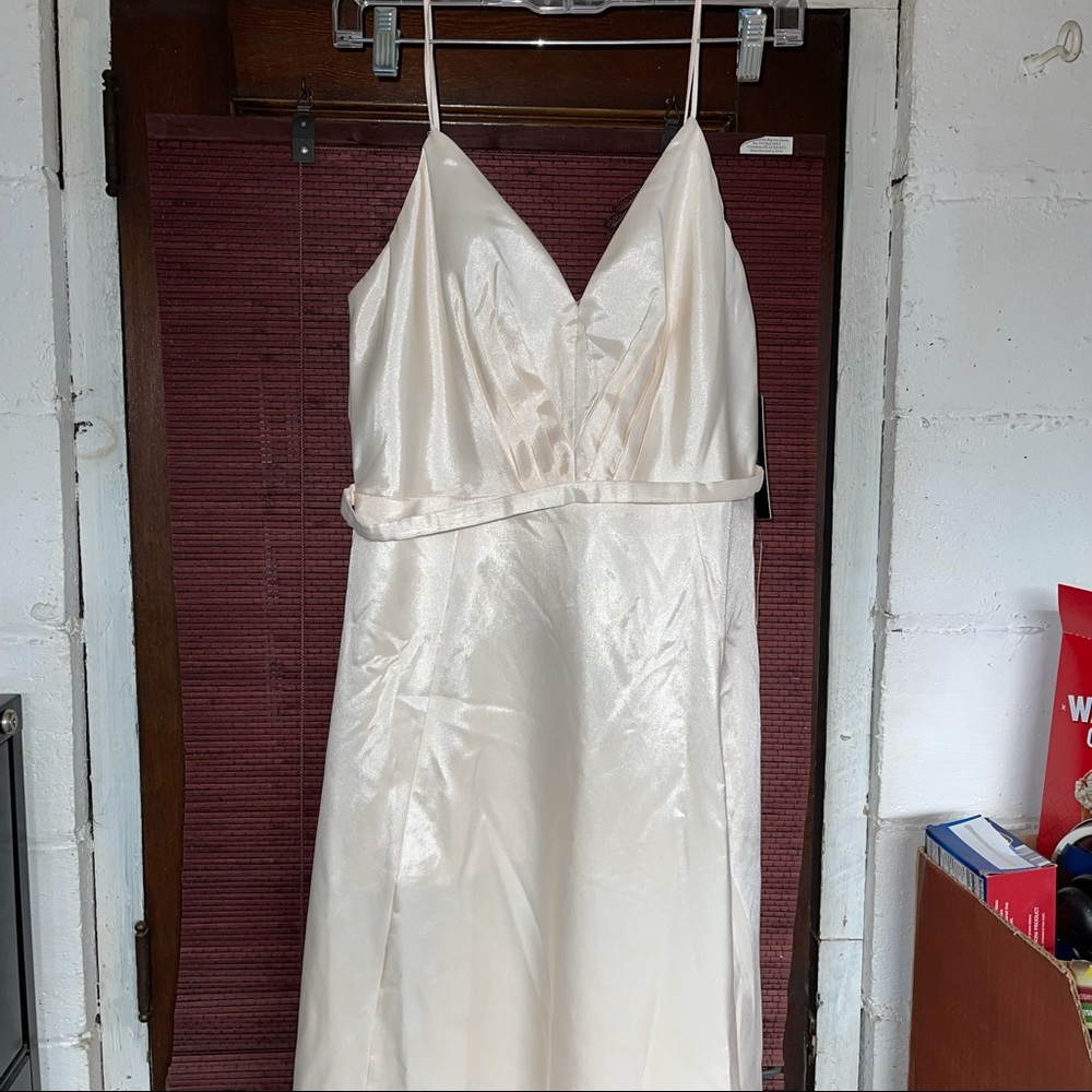 Lulu’s wedding dress, cream color